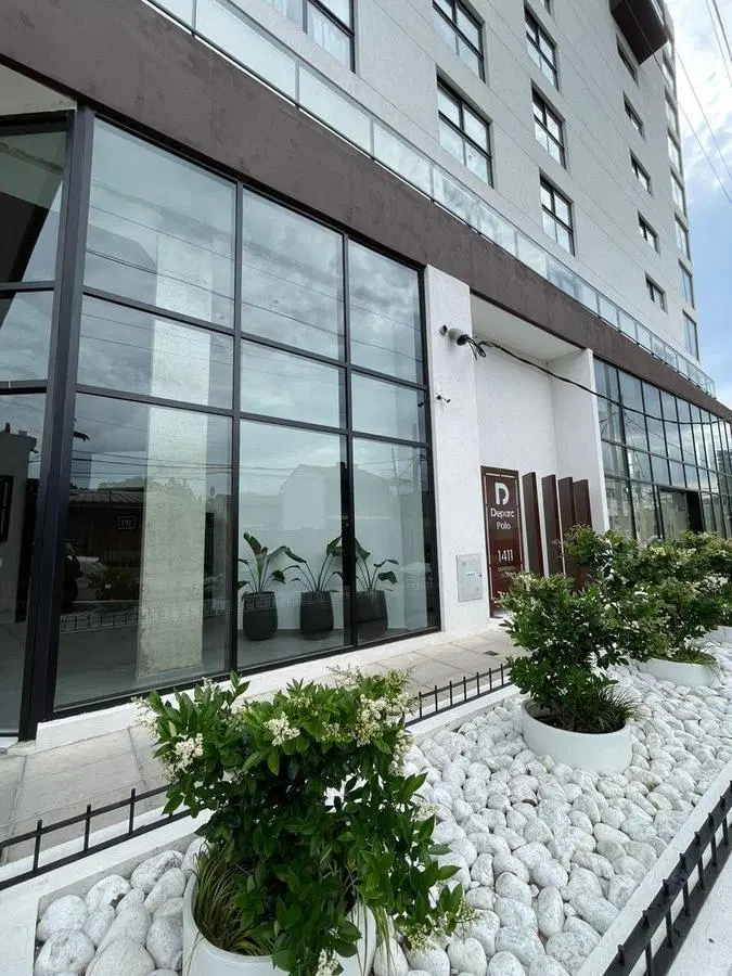 VENTA DE COCHERAS EN DEPARC POLO- HURLINGHAM 2