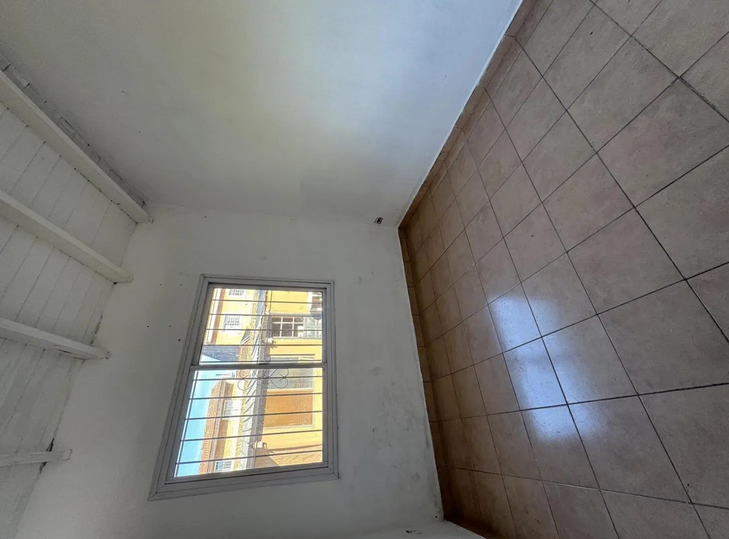 Departamento de 3 ambiente con patio , Villa Udaondo 8
