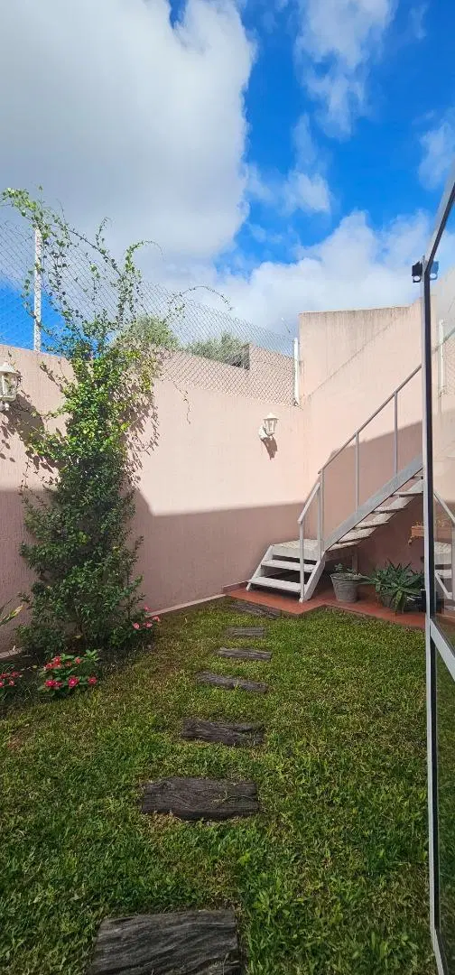EXCELENTE CASA 3