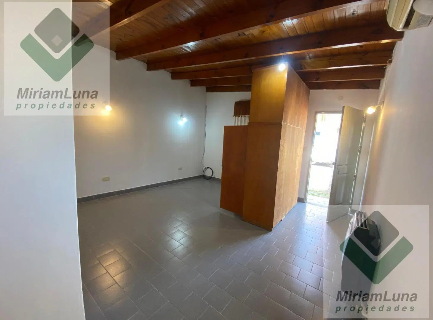 Departamento en  ALQUILER ! 4
