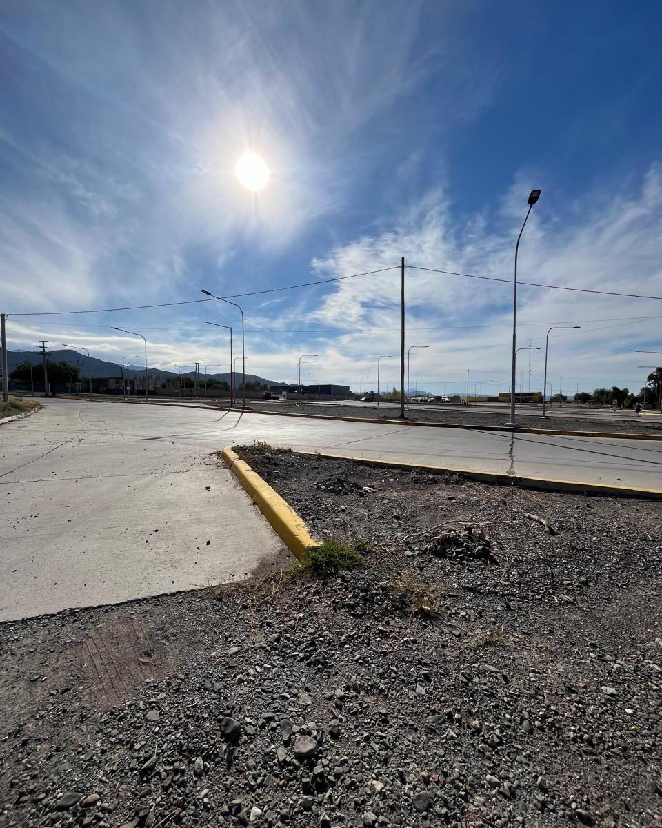 Forza Vende - Lote 600 m² B° Alta Mendoza II, con Salida Comercial 4