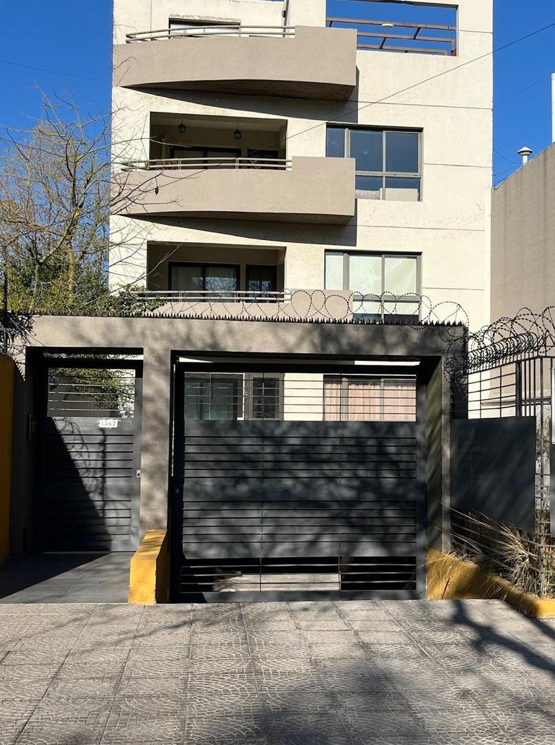 FORZA VENDE - DUPLEX DOS HAB, DOS BAÑOS, BALCON, COCHERA. QUINTA SECCION