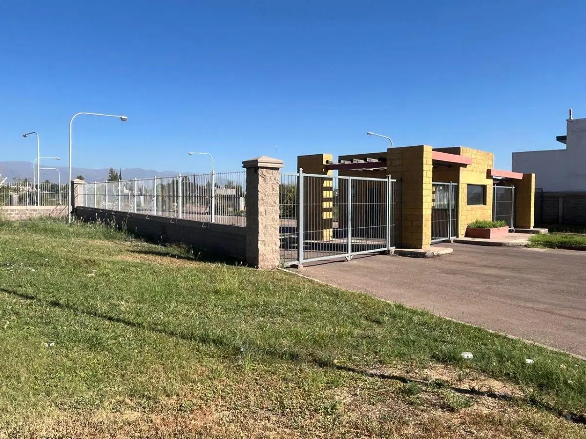 FORZA VENDE - LOTE B° DON VICTORIO 385M2 C/CIERRE PERIMETRAL, SEGURIDAD 24HS 4