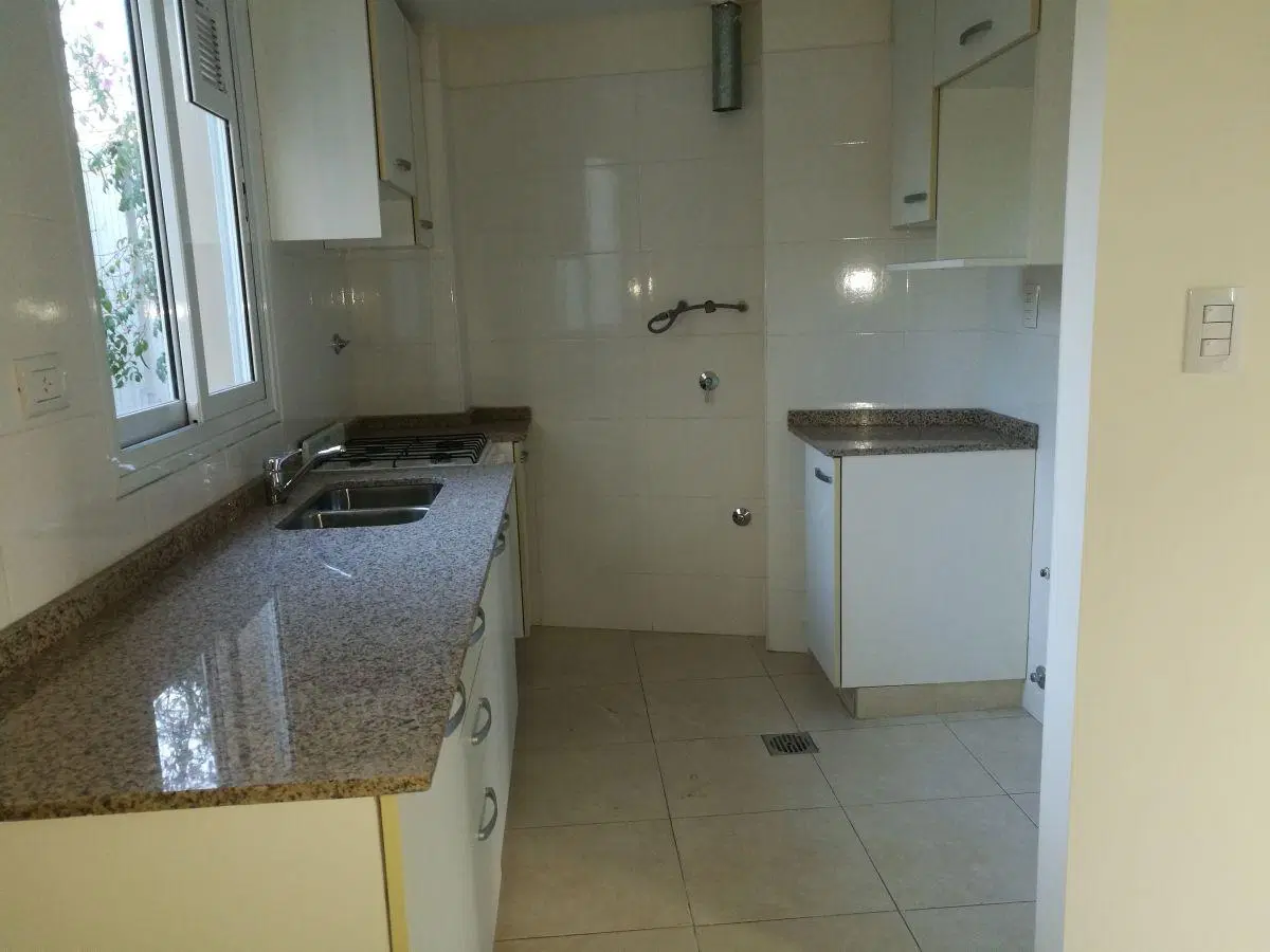 FORZA ALQUILA - DEPARTAMENTO UN DORM, COCHERA. DORREGO, GLLEN 3
