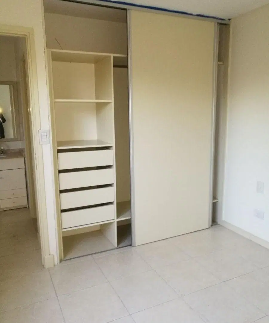 FORZA ALQUILA - DEPARTAMENTO UN DORM, COCHERA. DORREGO, GLLEN 4