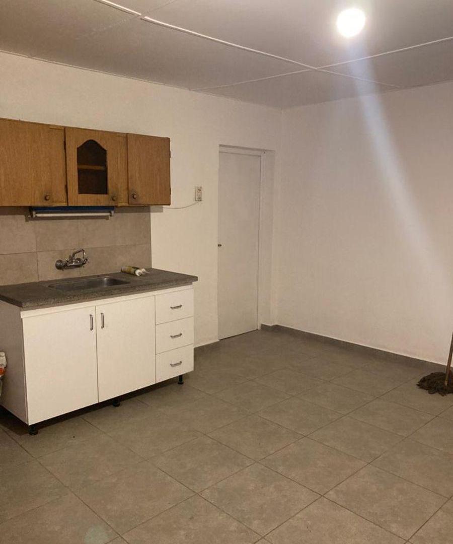Foto de FORZA ALQUILA - CASA ESQUINA, DOS HAB, COCHERA-PATIO, VILLA NUEVA, GLLEN, imagen 5