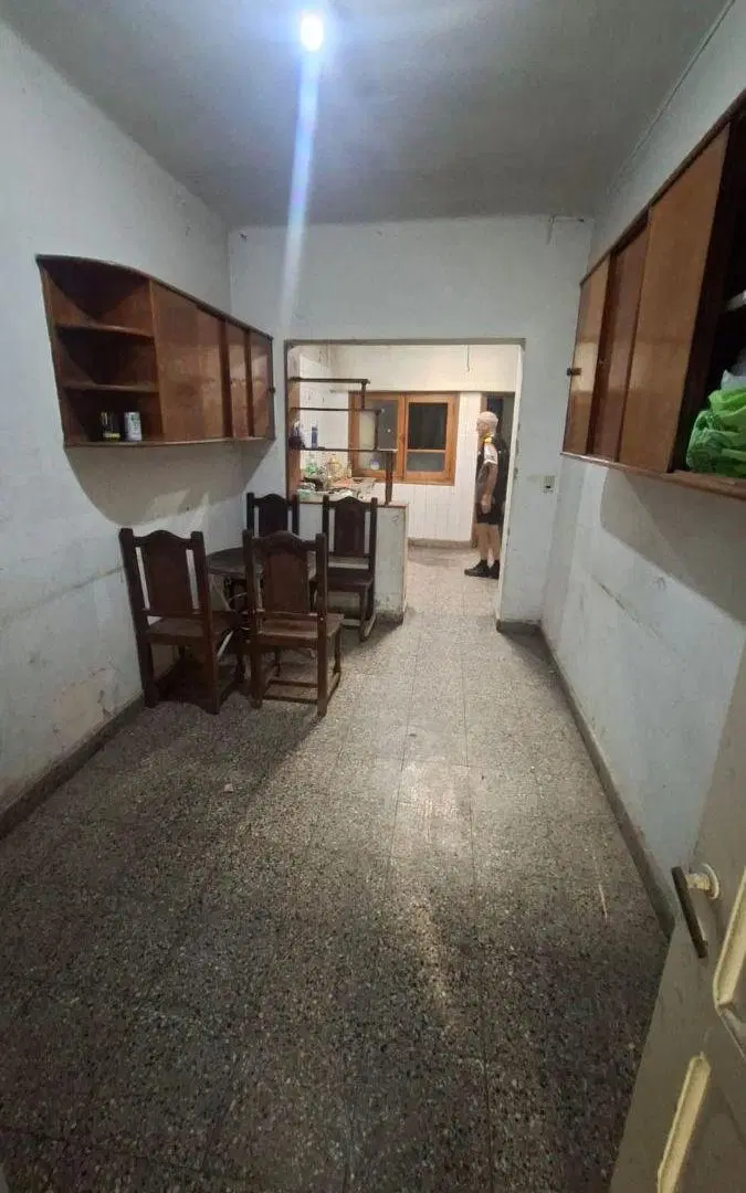 ALQUILER - CASA APTA USO COMERCIL Y/O PROFECIONAL - JUJUY 350 4