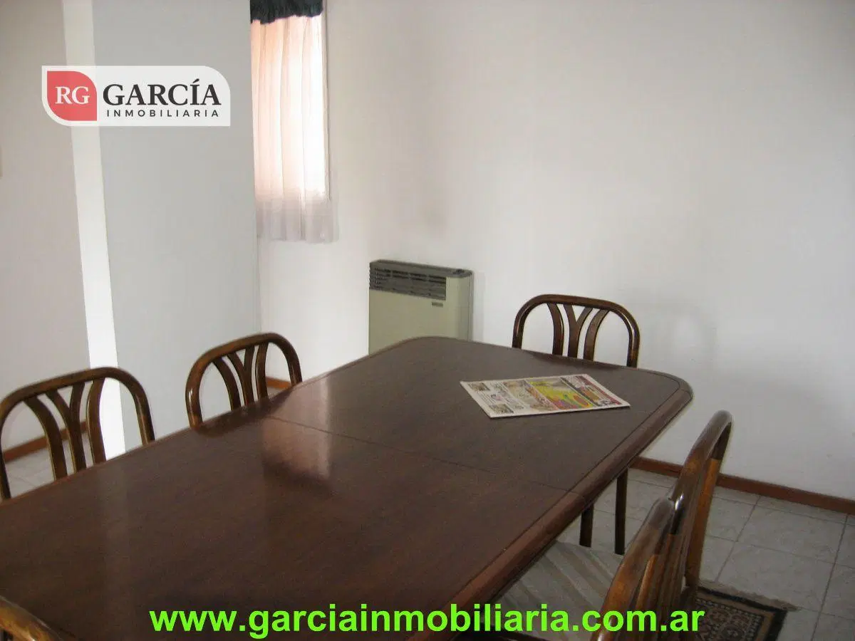 VENTA PISO EXCELENTE UBICACIÓN - APTO A CRÉDITO - MENDOZA N° 12 - NQN CAP 5