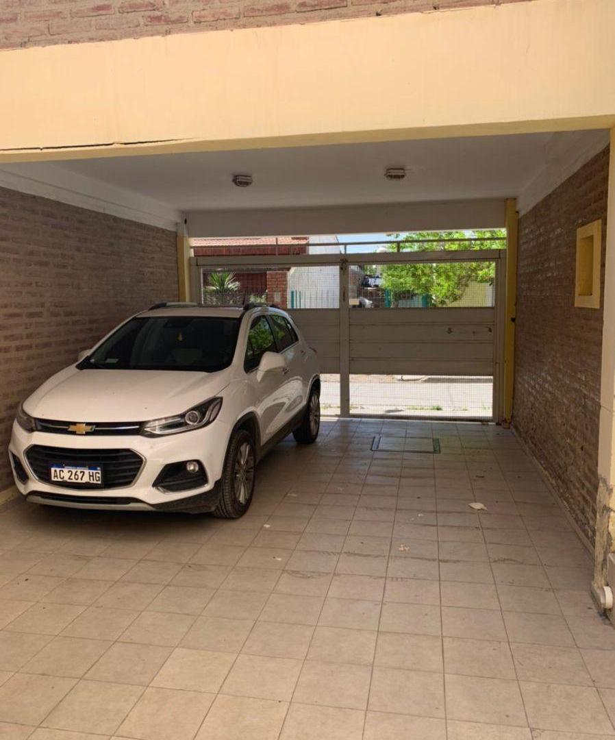 Foto de ALQUILER - DEPARTAMENTO DE 1 DORMITORIO C/COCHERA DIRECCION: MITRE N°, imagen 3