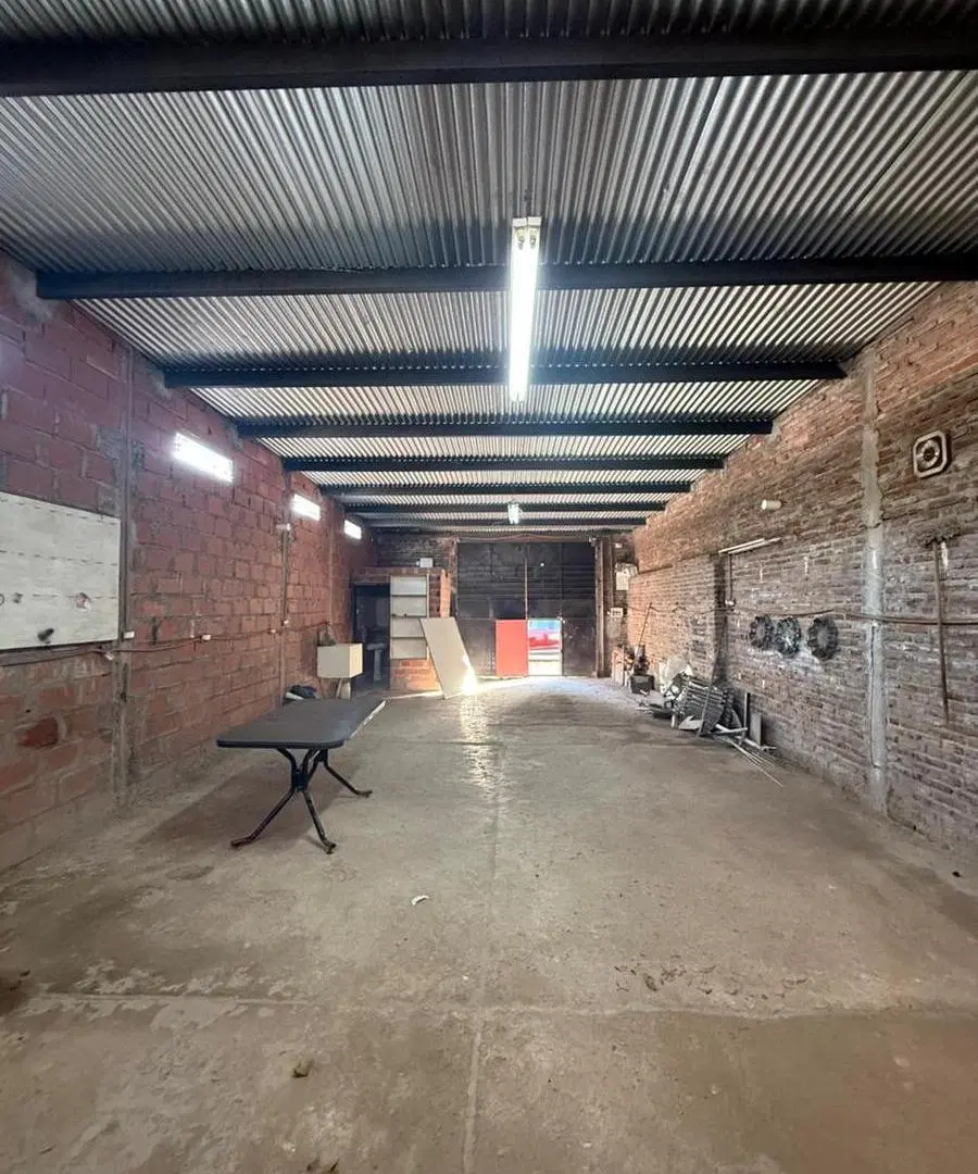 Galpon en Alquiler 200 m2 3