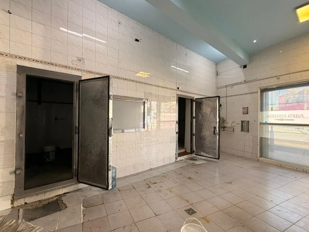 Alquiler Local 190m2 doble ingreso! 4