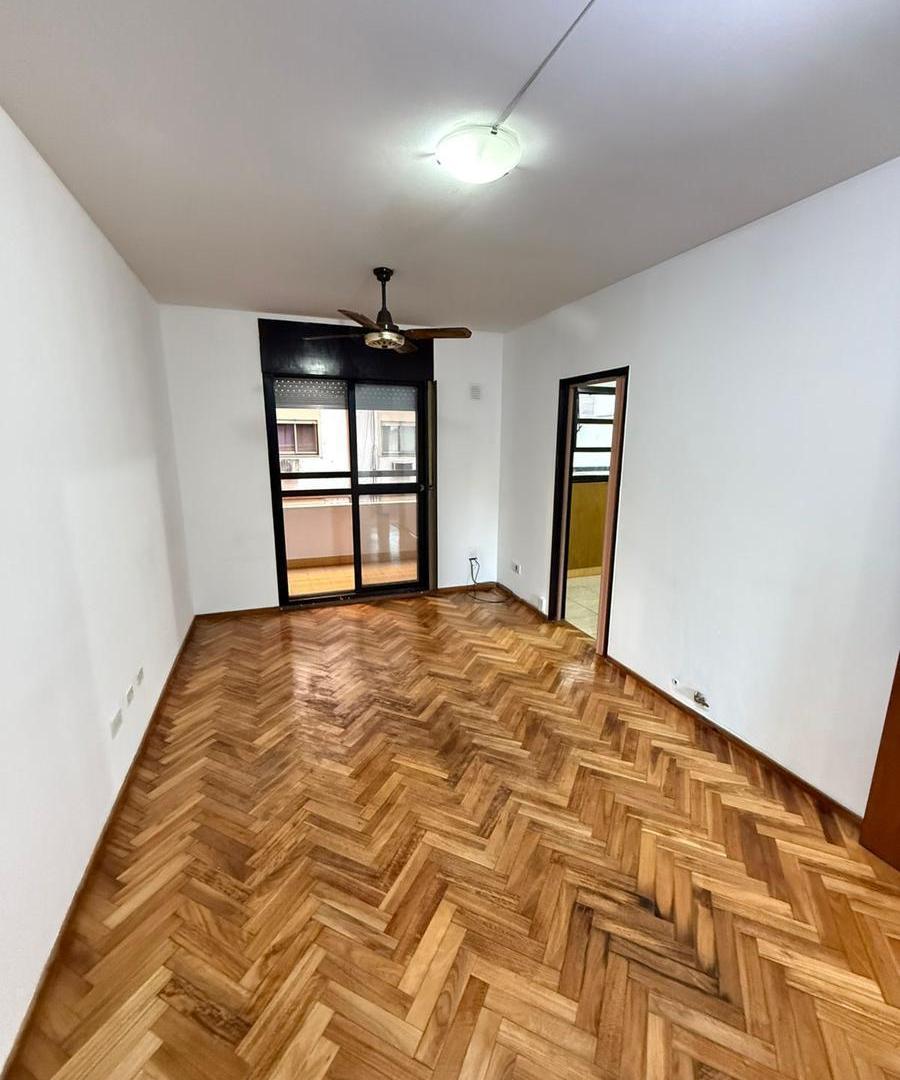 Foto de Alquiler - Rosario Centro - Dpto 2 dormitorios con balcon!, imagen 5