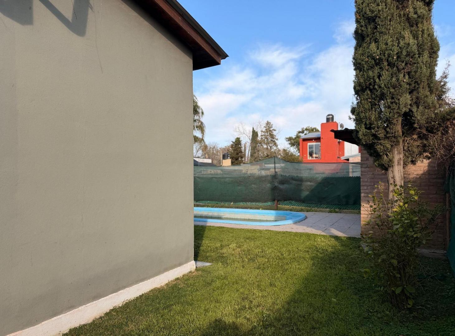 Foto de ALQUILER: Funes, Santa Fe | 2 Dormitorios | Pileta | Cochera, imagen 5
