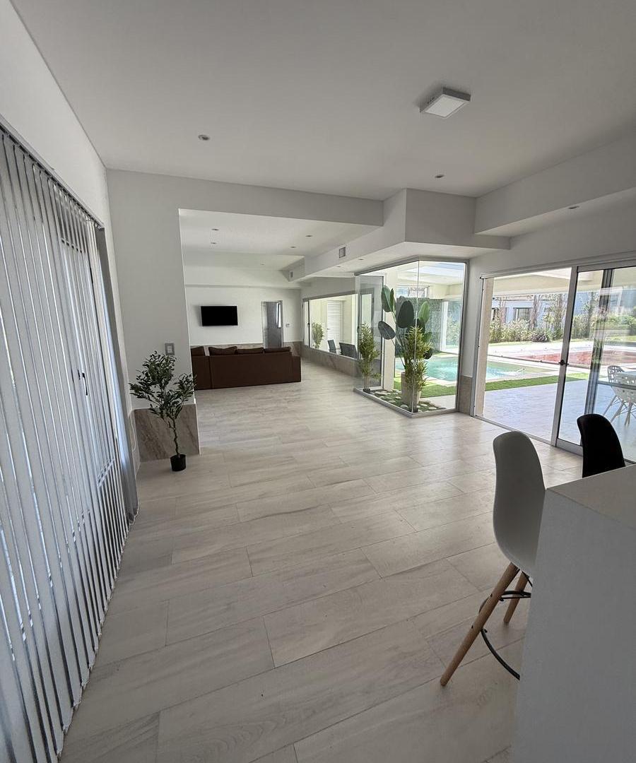 Foto de ALQUILER: Puerto Roldan | Piscina Climatizada, imagen 2
