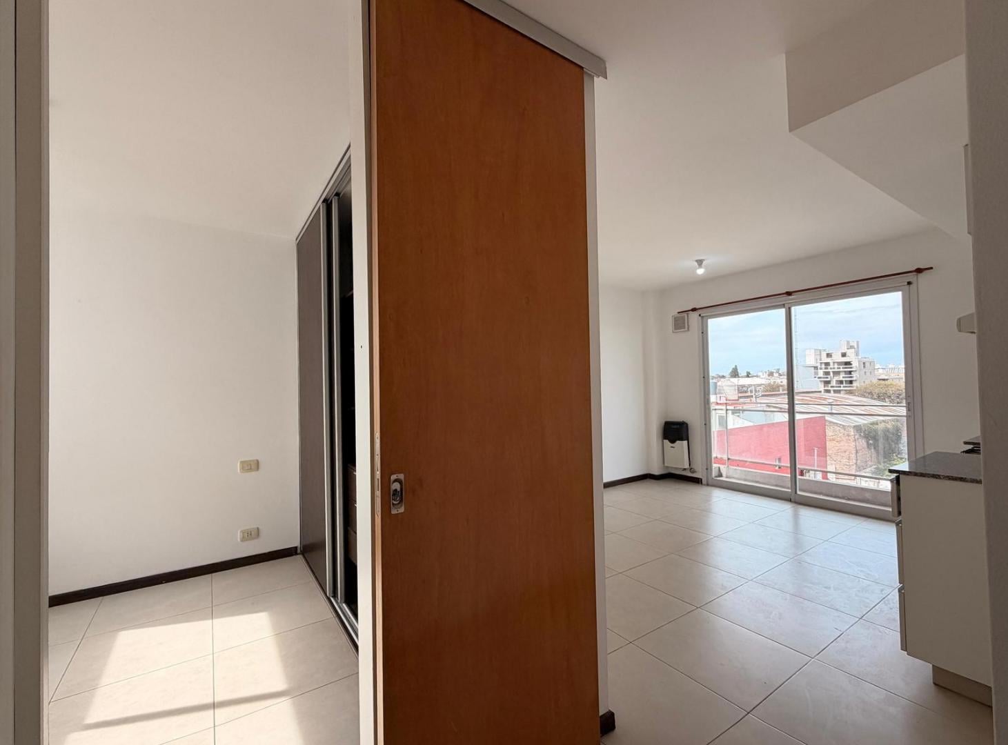Foto de ALQUILER: Echesortu, Rosario | Departamento 1 dormitorio, imagen 5