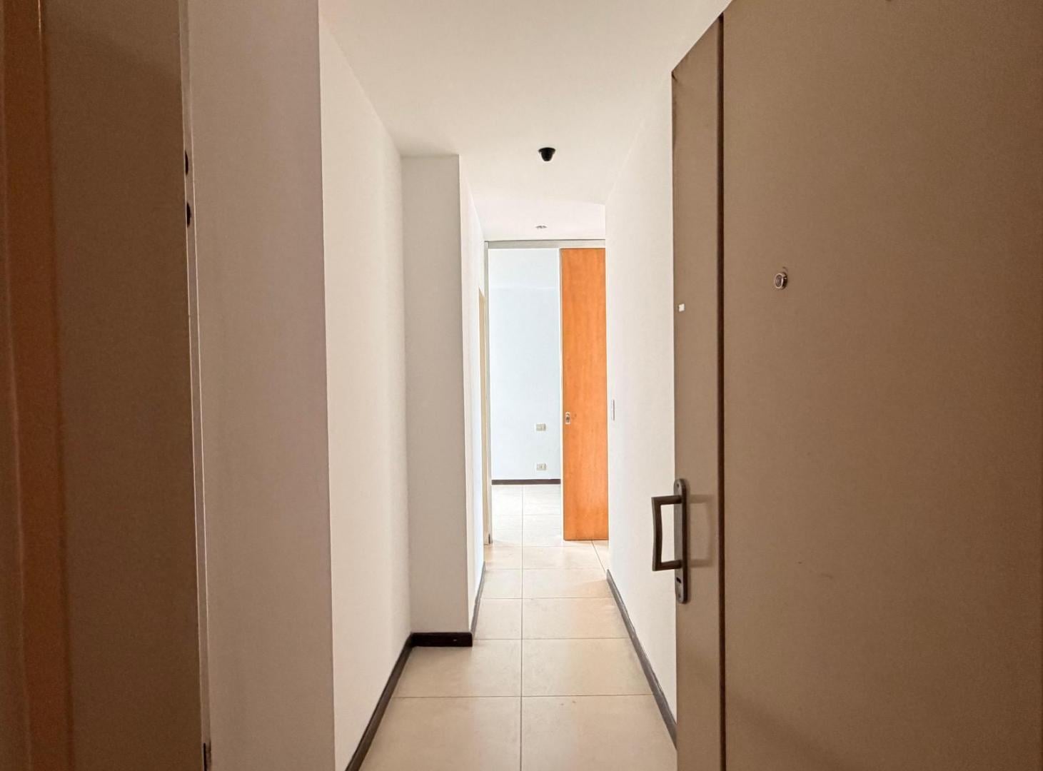 Foto de ALQUILER: Echesortu, Rosario | Departamento 1 dormitorio, imagen 1