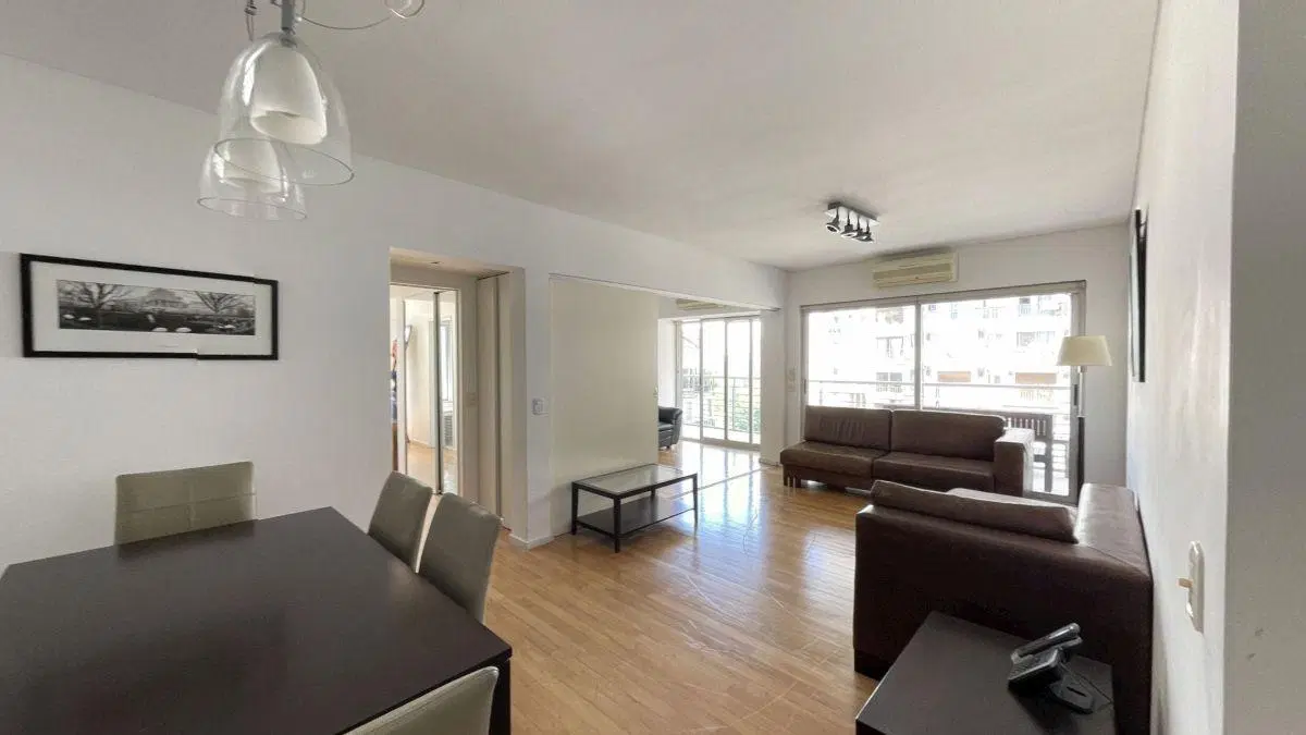 Departamento de 3 ambientes en Torre Oro 1
