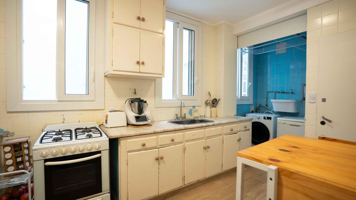 Departamento de 4 Ambientes en Arenales y Laprida, Barrio Norte
