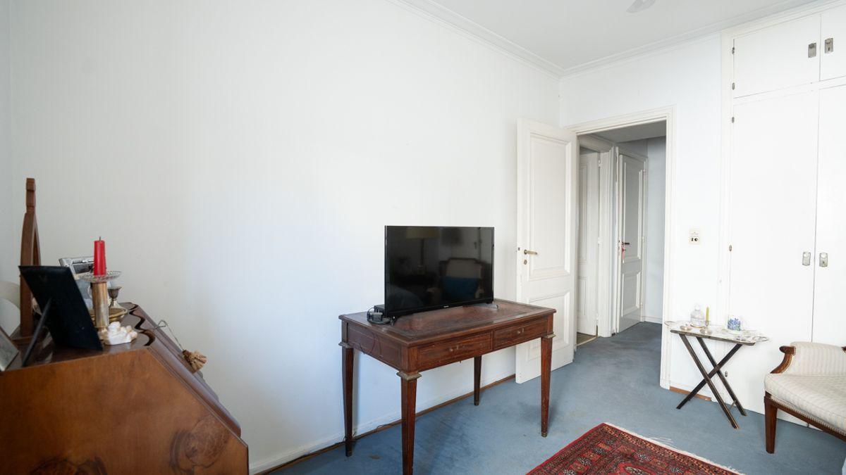 Departamento | Venta | 6 Ambientes, luminoso, excelente distribución | Libertad y Juncal | Recoleta