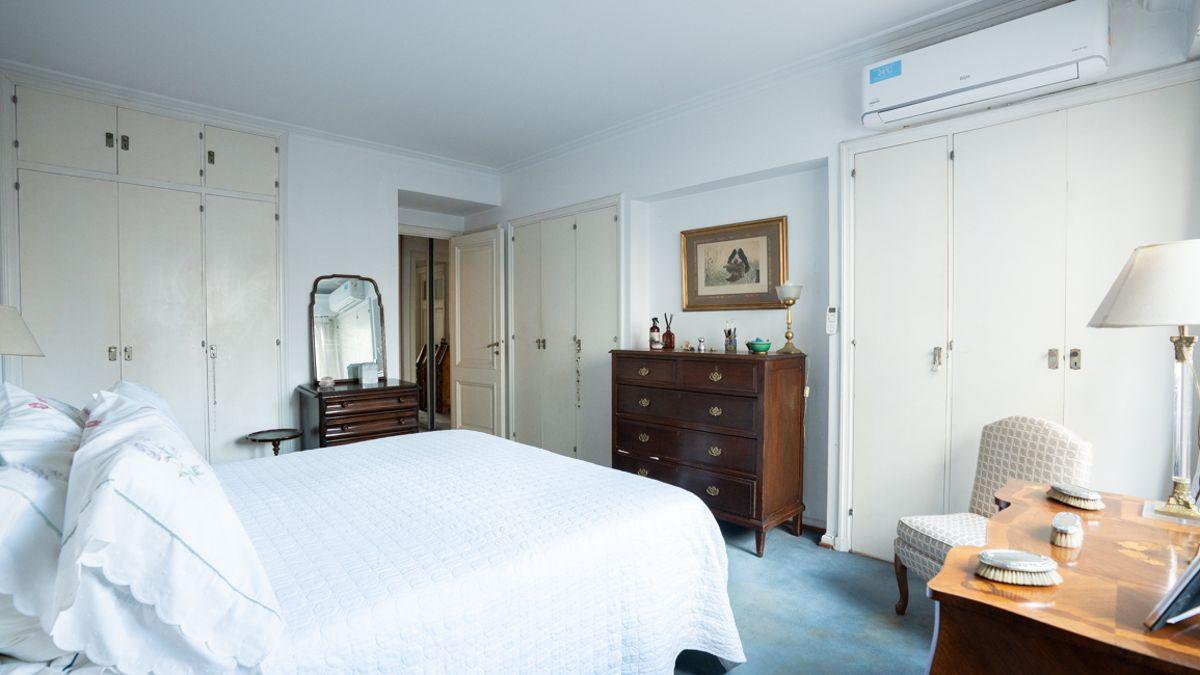 Departamento | Venta | 6 Ambientes, luminoso, excelente distribución | Libertad y Juncal | Recoleta