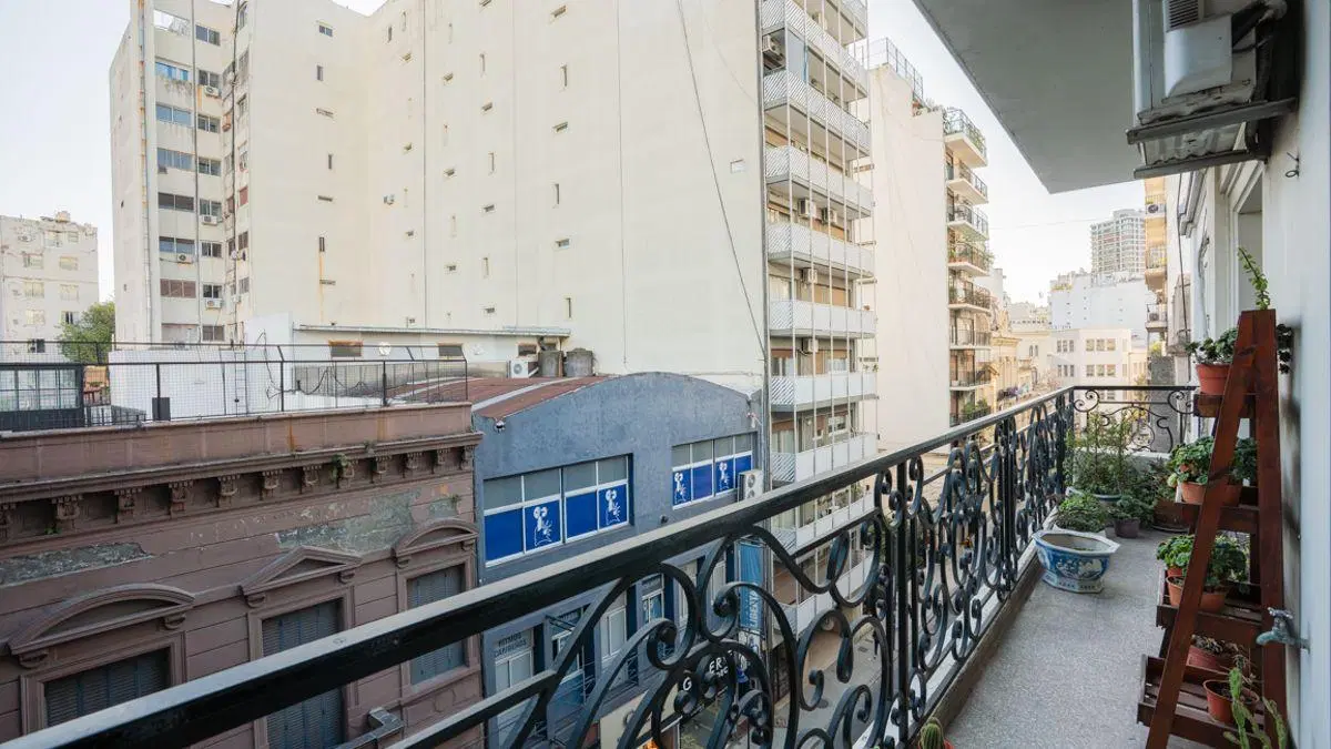 Departamento | Venta | 6 Ambientes, luminoso, excelente distribución | Libertad y Juncal | Recoleta 3