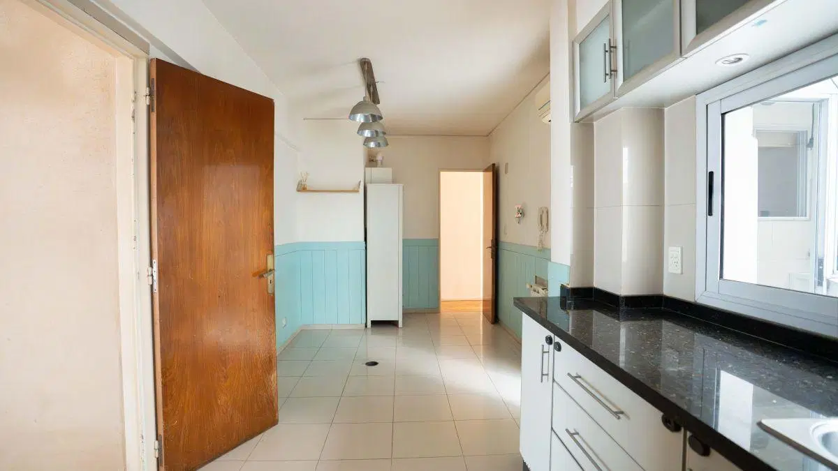 Departamento de 4 ambientes en La Pampa y O'Higgins, Belgrano 8