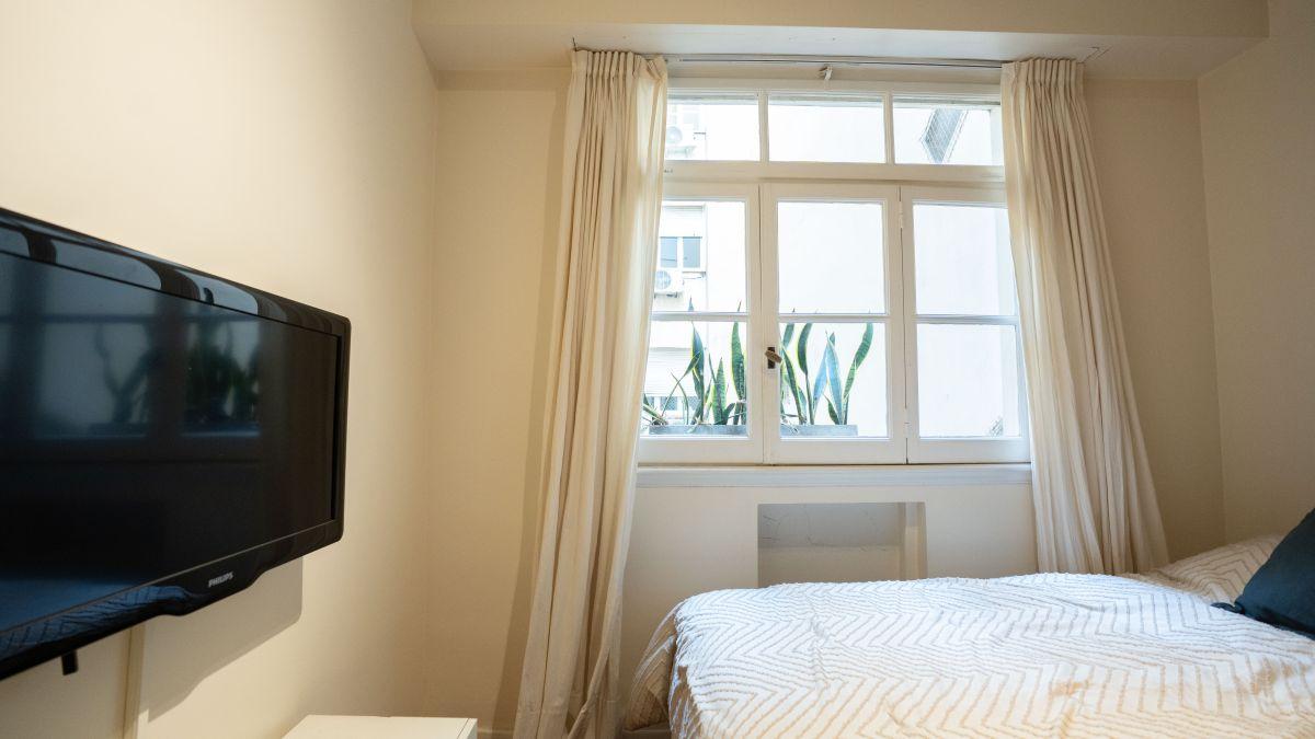 Departamento de 2 ambientes, Junin y French, Recoleta