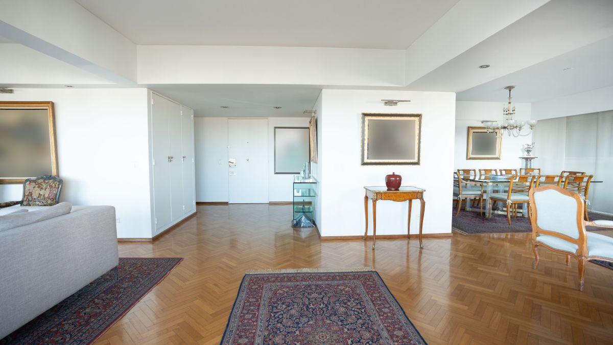 Foto de Departamento | Venta | 5 Ambientes con vista abierta a Parque Las Heras, imagen 4