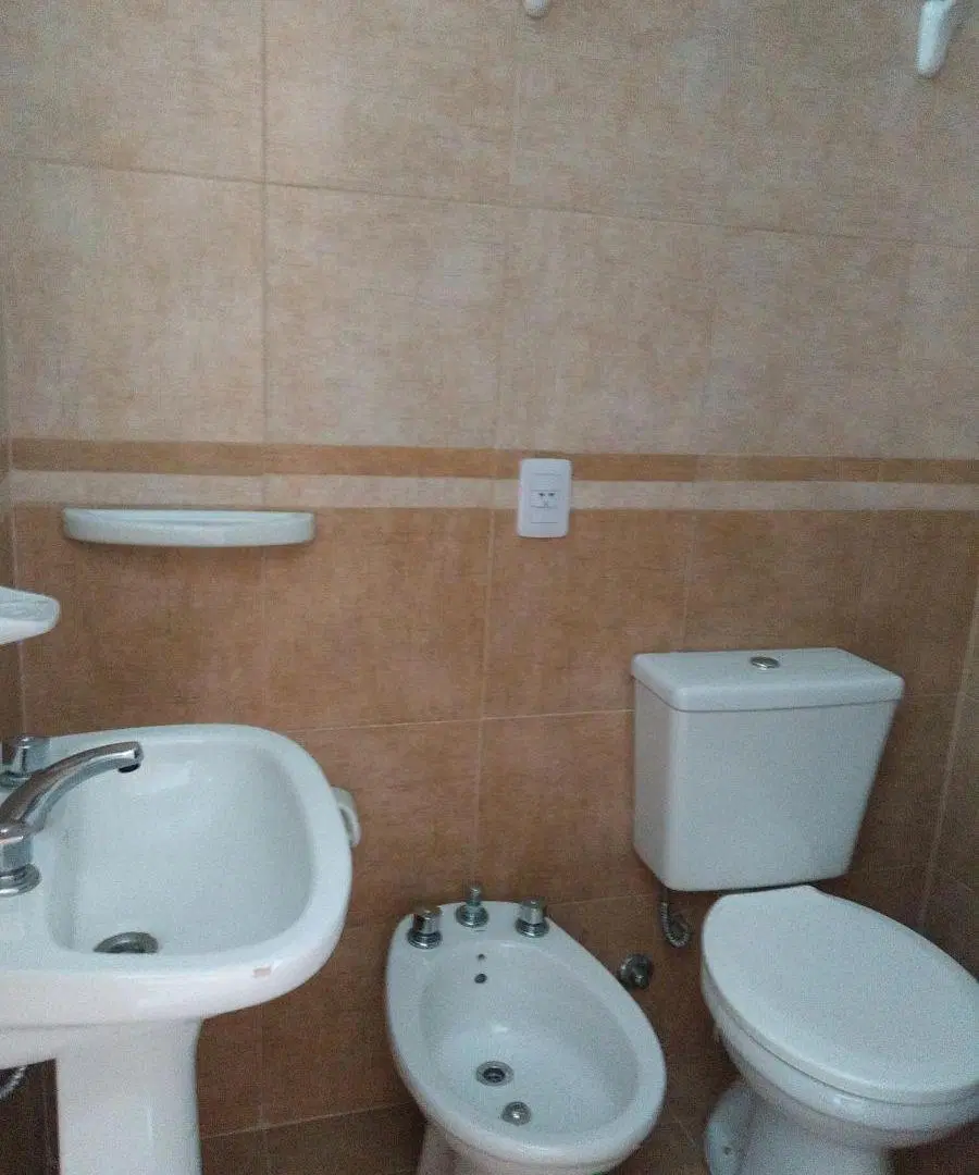 Alquiler Excelente monoambiente con patio en calle Urquiza 3231 5