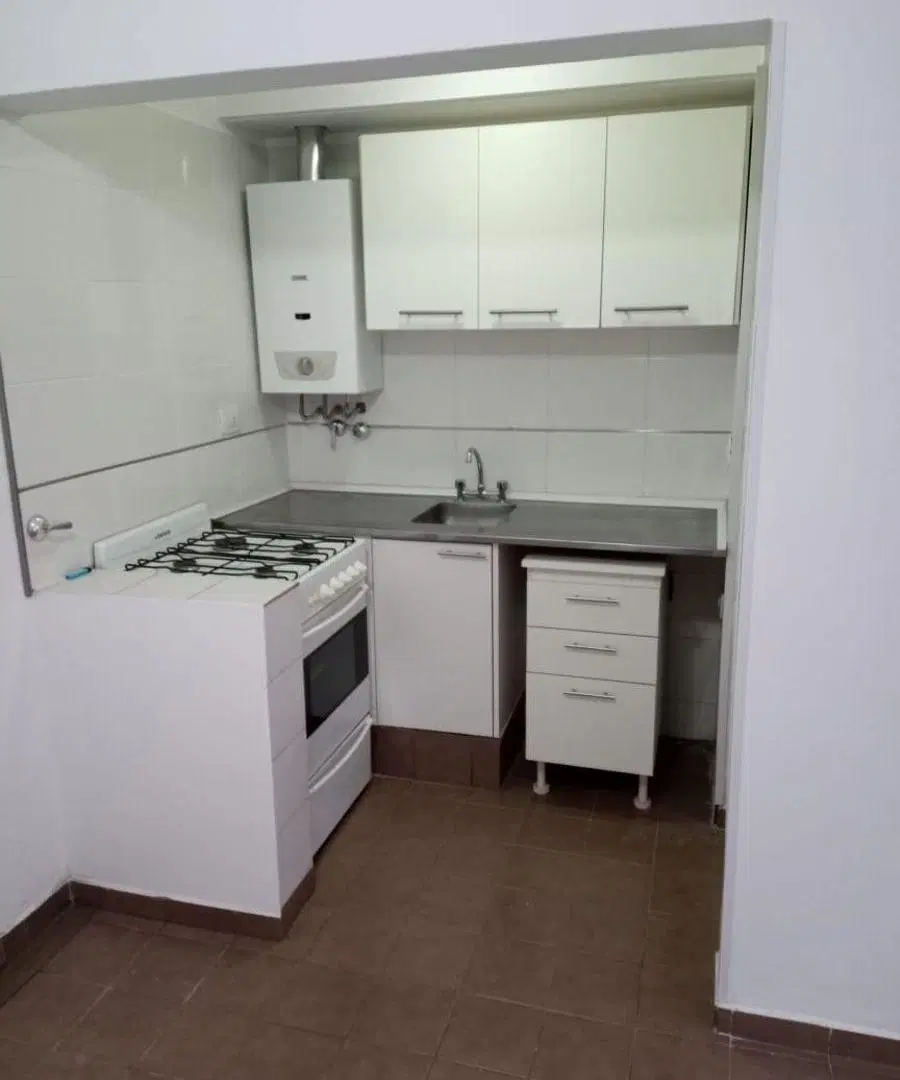 Alquiler departamento interno un dormitorio 4