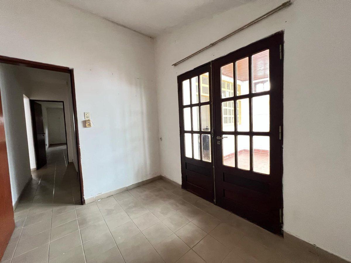 Se Vende Casa de 3 Dorm. en Reconquista 5