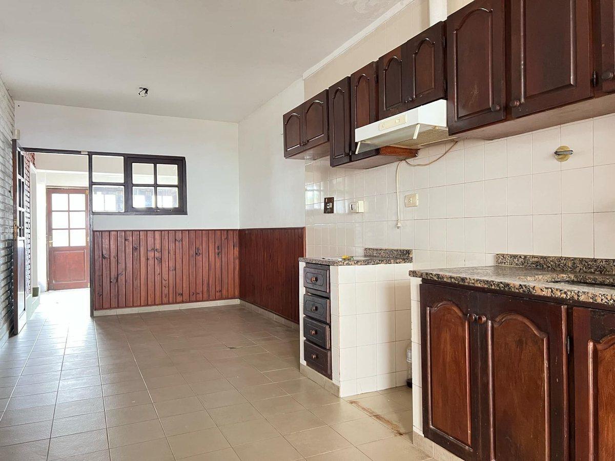 Se Vende Casa de 3 Dorm. en Reconquista 4