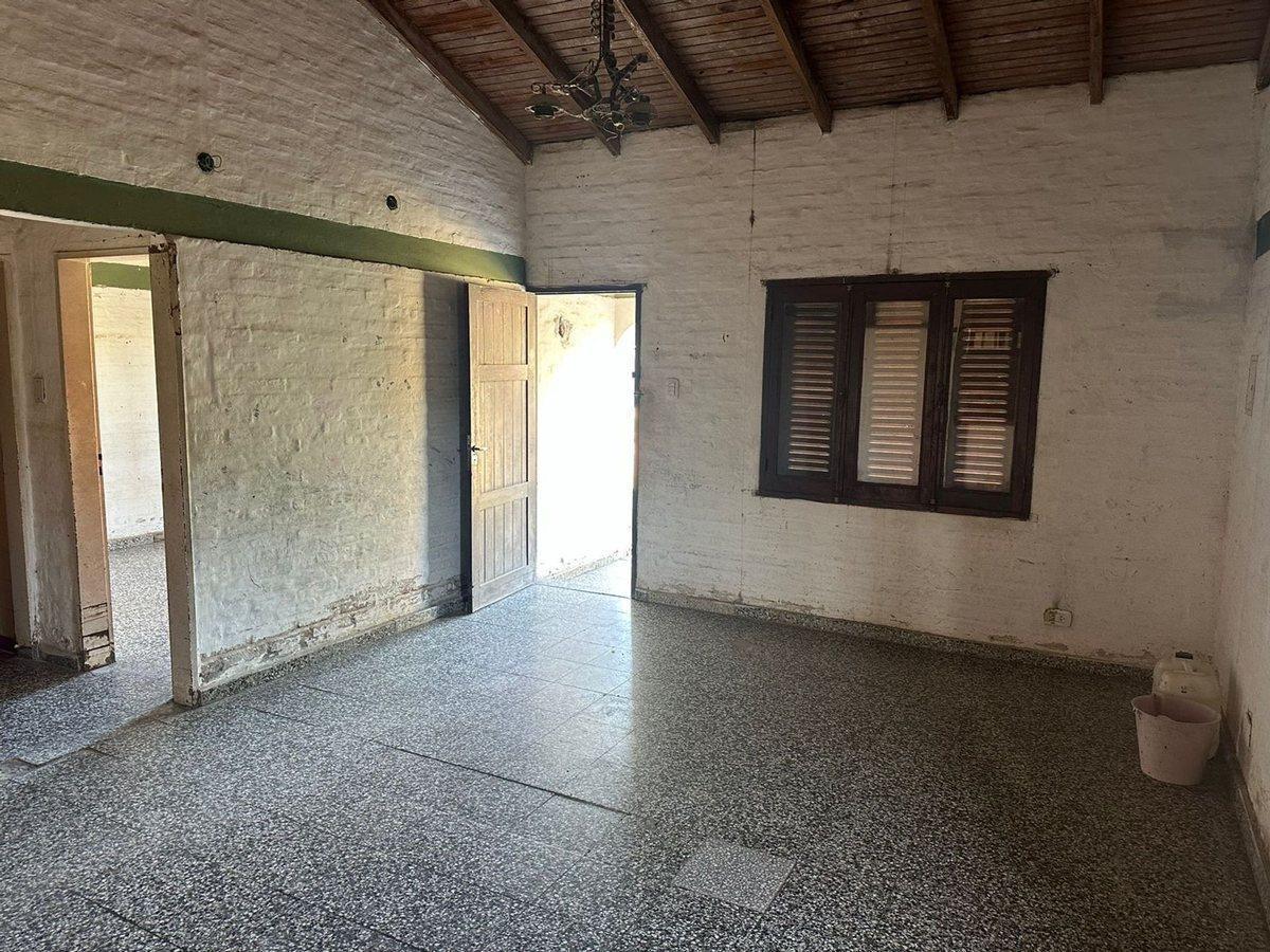 Casa Reconquista Venta a Refaccionar Carmen Luisa 4