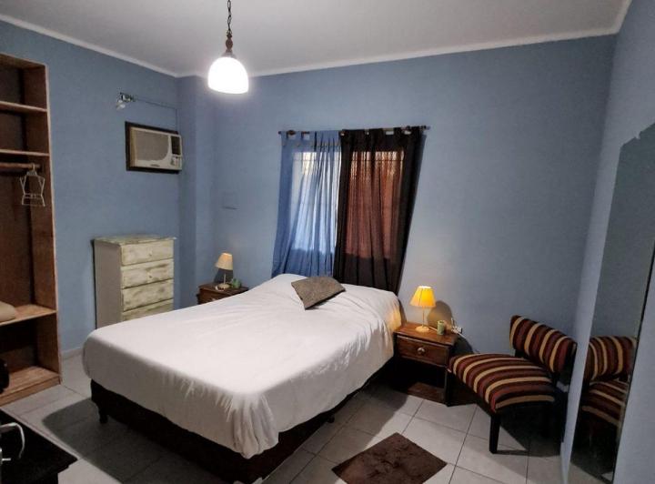CASA EN VENTA C/PILETA- LOS NARANJOS-RECONQUISTA 4