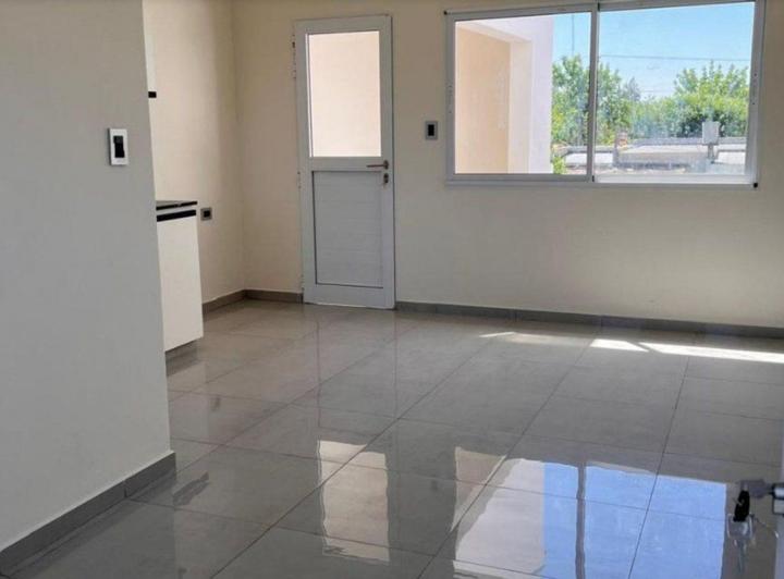 Se VENDE departamento en Reconquista 5