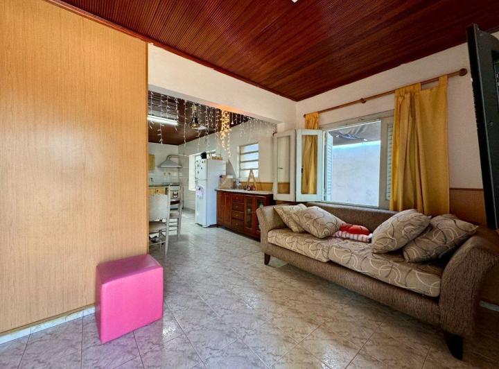 CASA EN VENTA BARRIO SAN MARTIN, RECONQUISTA 4