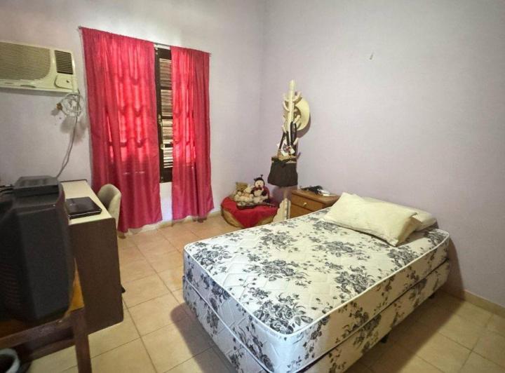 Casa en Avellaneda (Santa Fe) Venta muy amplia!! 2