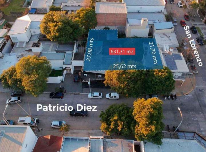 Local Céntrico + Casa sobre calle Patricio Diez 3