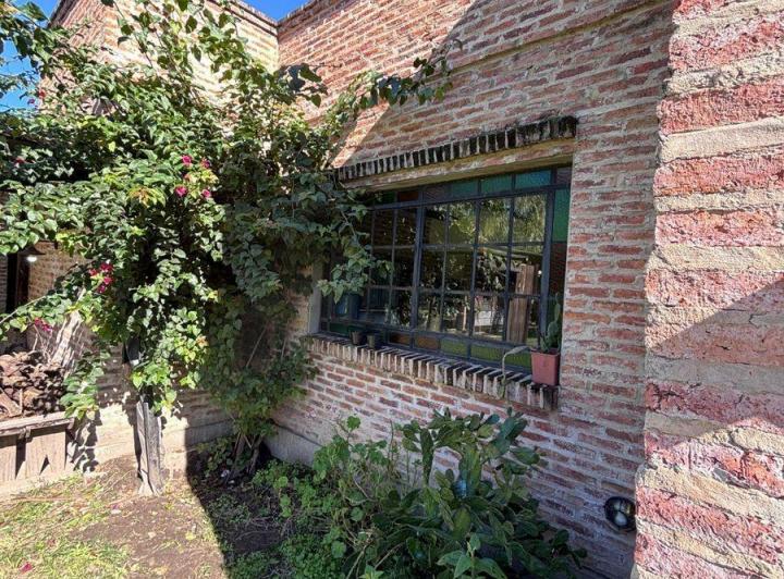 SE ALQUILA CASA EN LOTEO BASCOLO 2