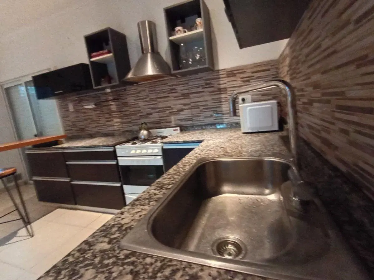 CASA EN VENTA BARRIO CHAPERO 4