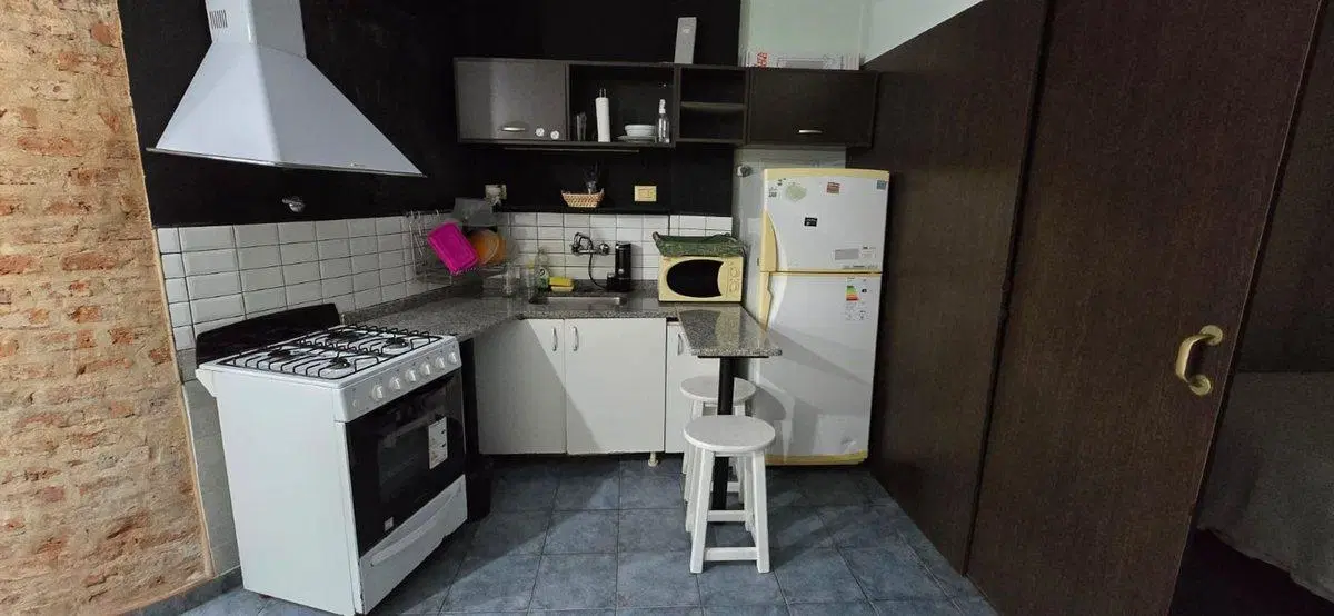 Departamento amoblado Reconquista 1 dormitorio 3