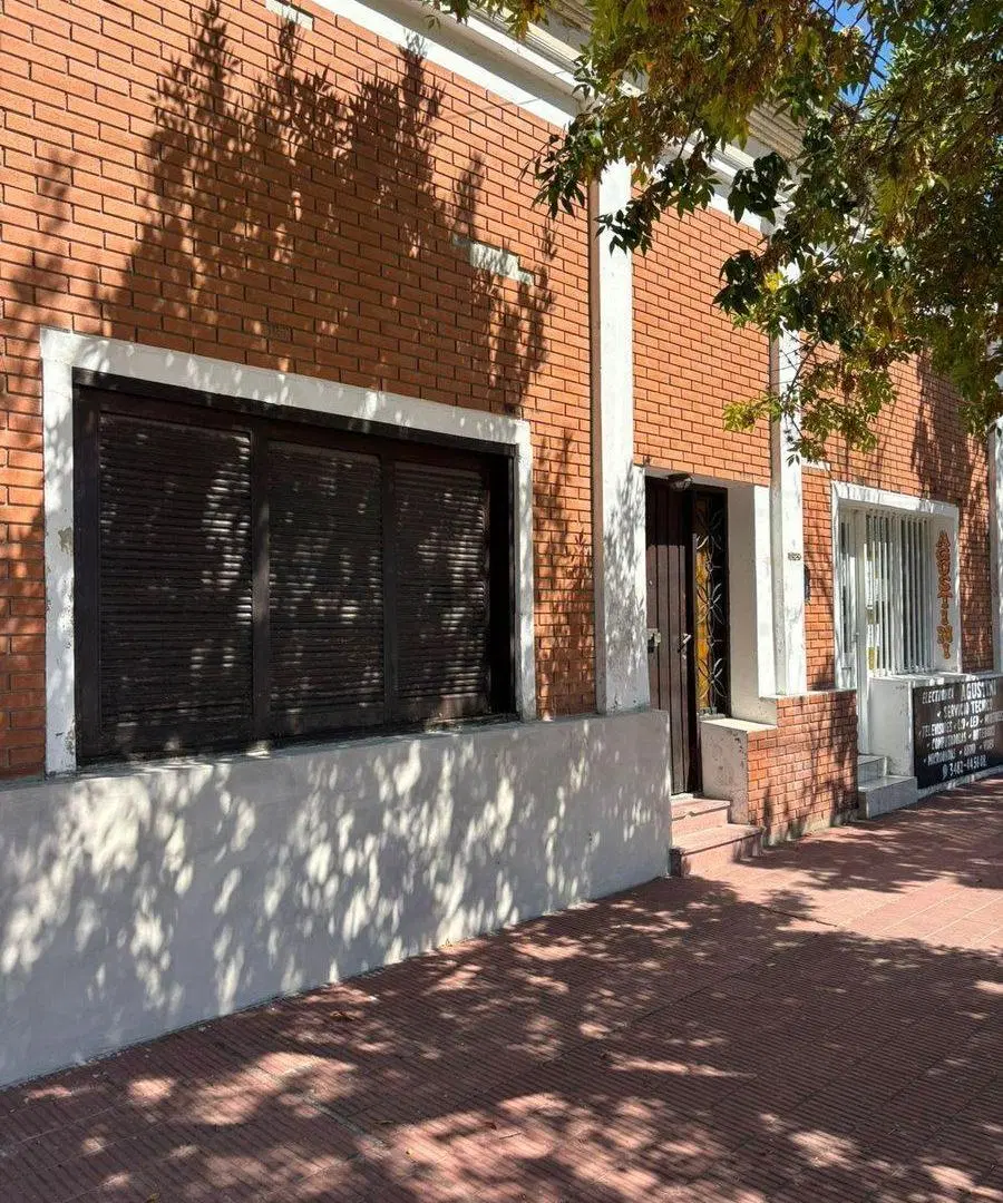 Se vende casa 4 bvs-B° San Martín- Reconquista 5