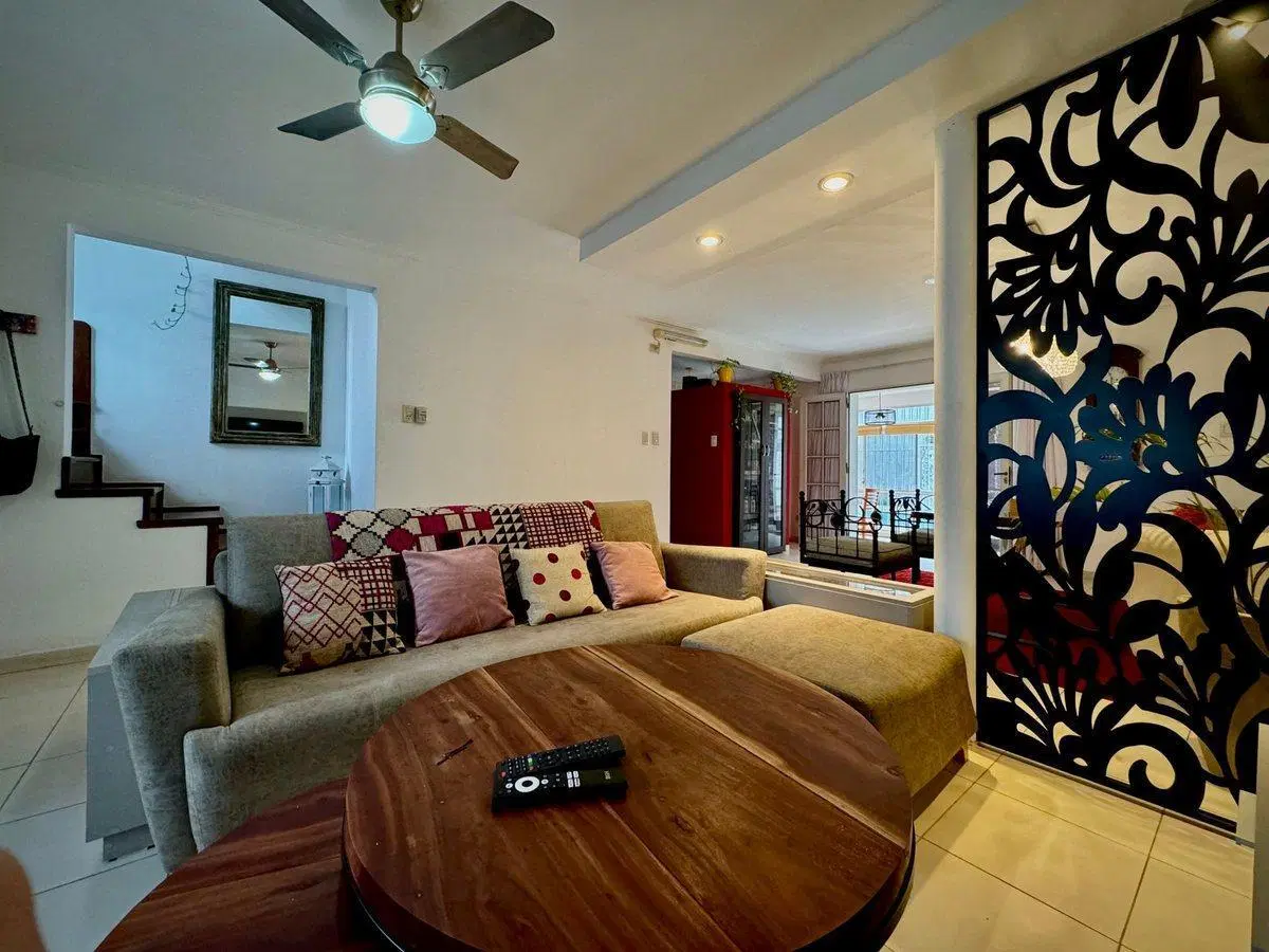 Se VENDE casa en B°San Martin, Reconquista 4