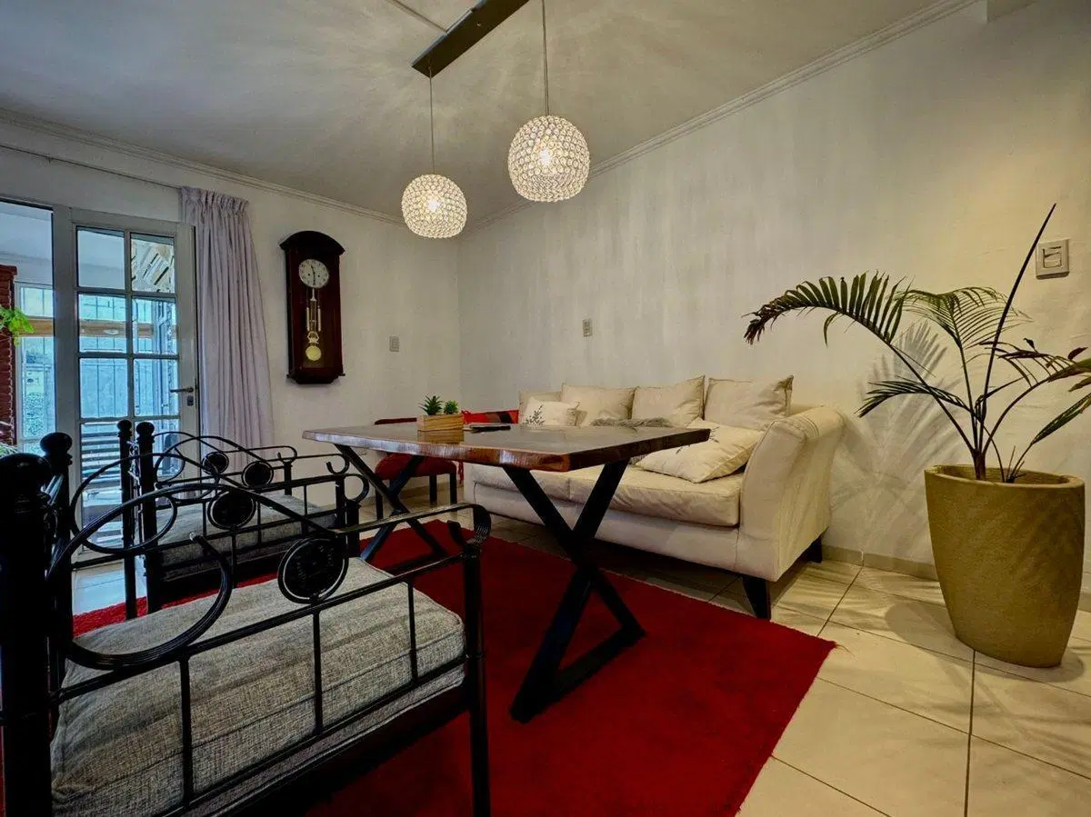 Se VENDE casa en B°San Martin, Reconquista 3