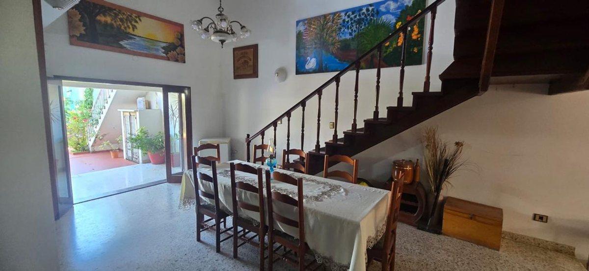 Gran casa céntrica en venta