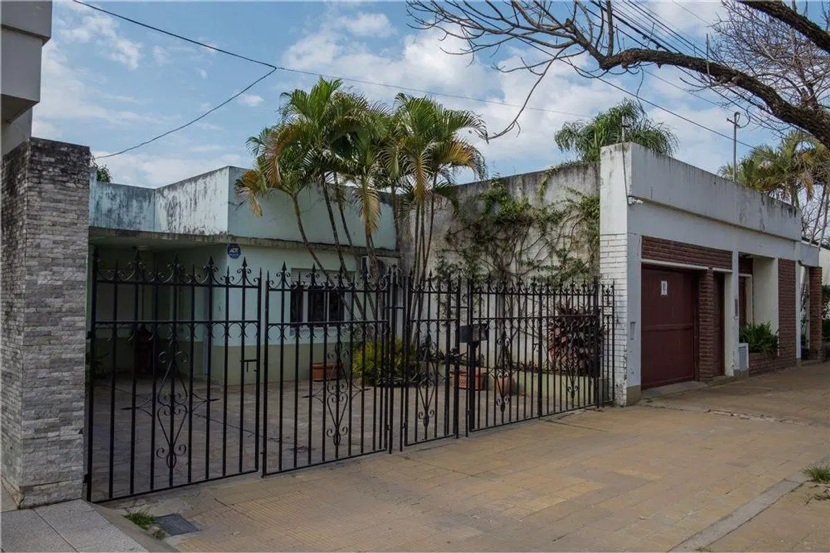 Se VENDE casa en microcentro de Reconquista. 2