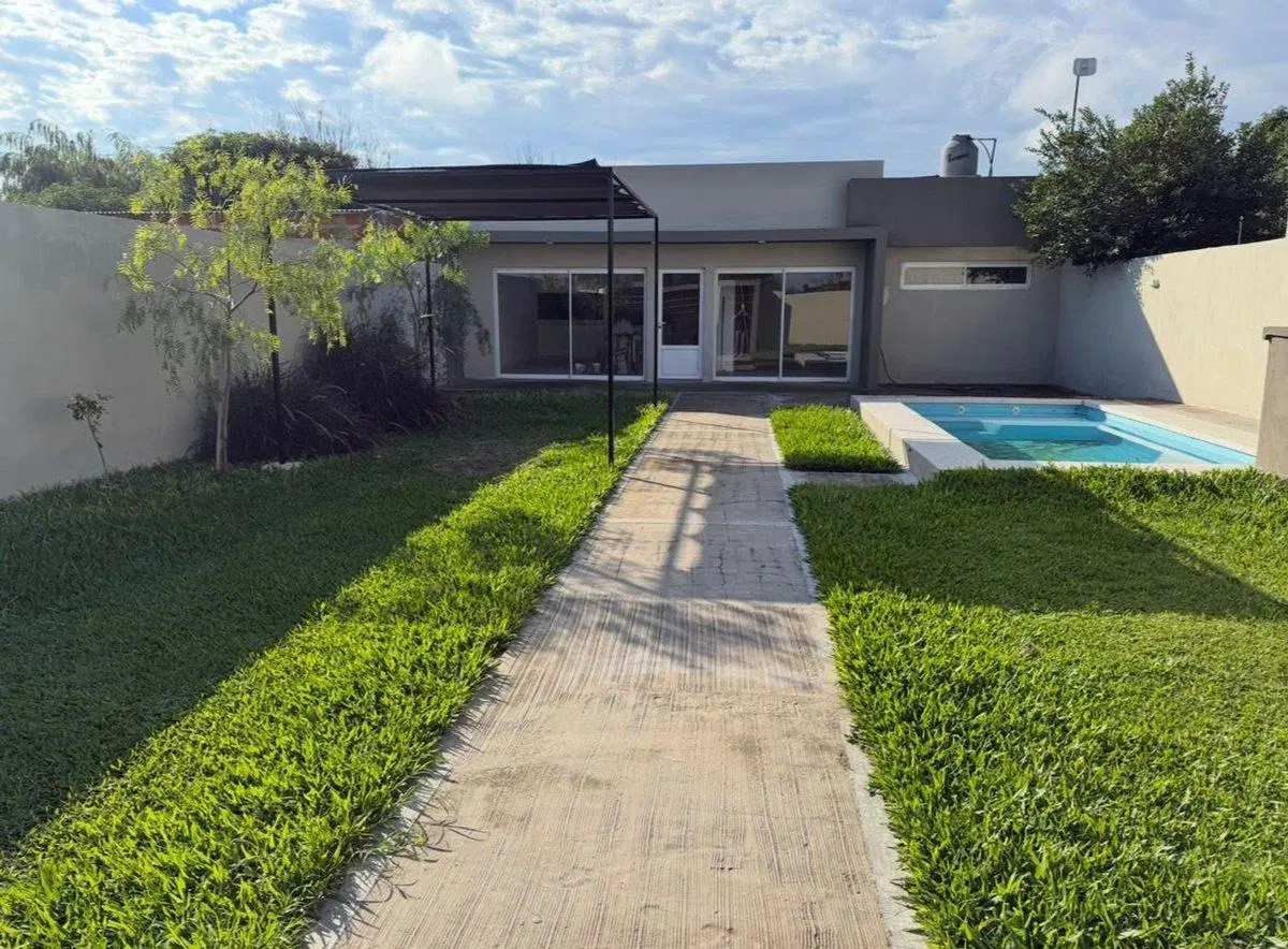 Se Vende Quinta en Barrio Nazareth Reconquista 4