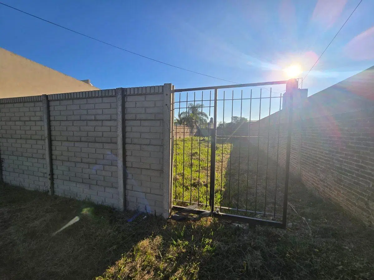 Se Vende Lote en Pasaje LOS AMIGOS 4