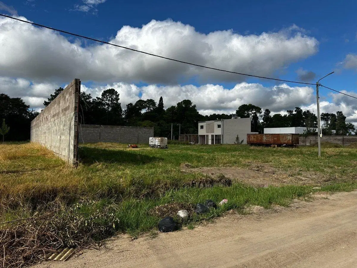 Terrenos Venta Reconquista barrio Los Andes ! 2