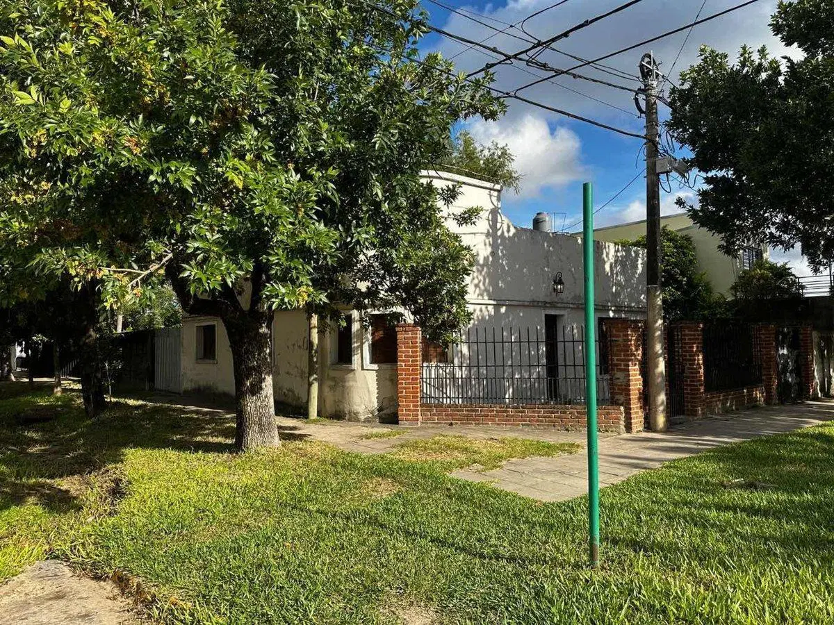 Casa a refaccionar en Venta en Reconquista 2